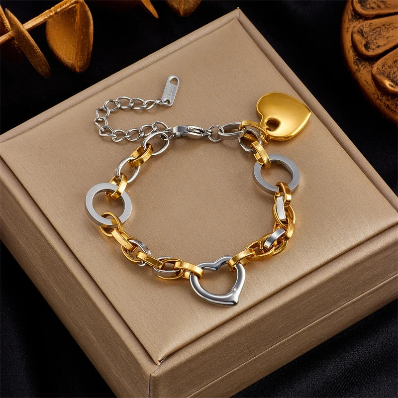 LuxeCharm Gold Bracelet