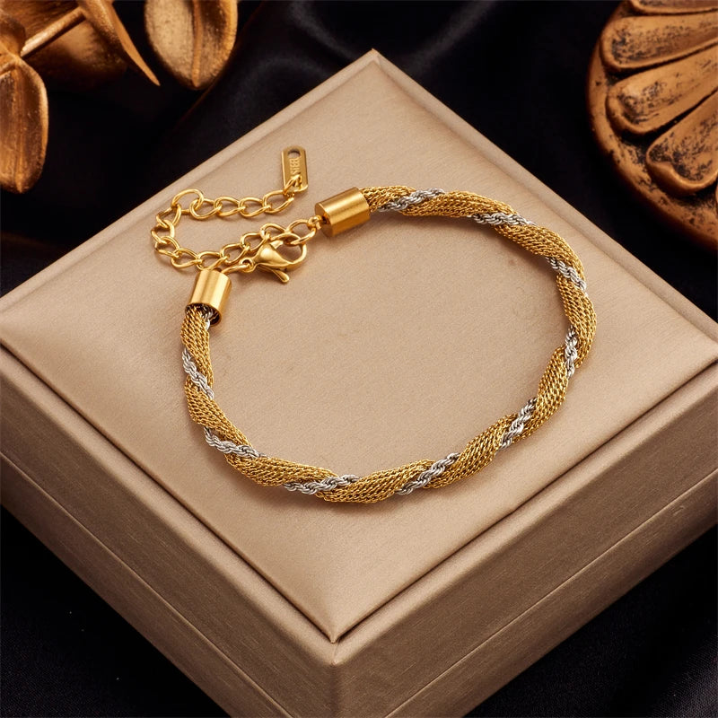 LuxeCharm Gold Bracelet