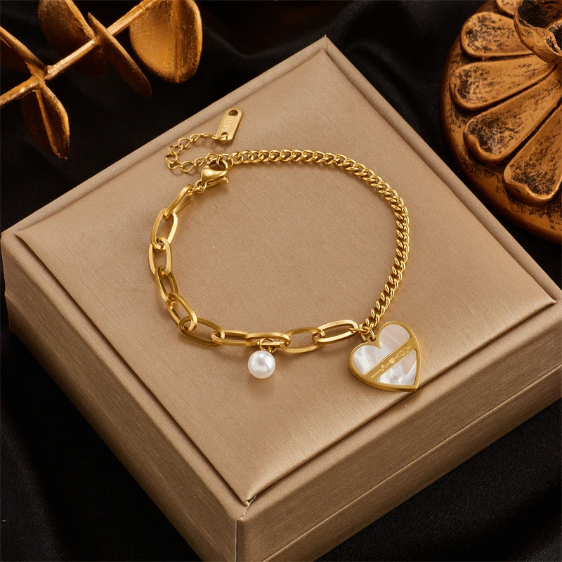 LuxeCharm Gold Bracelet